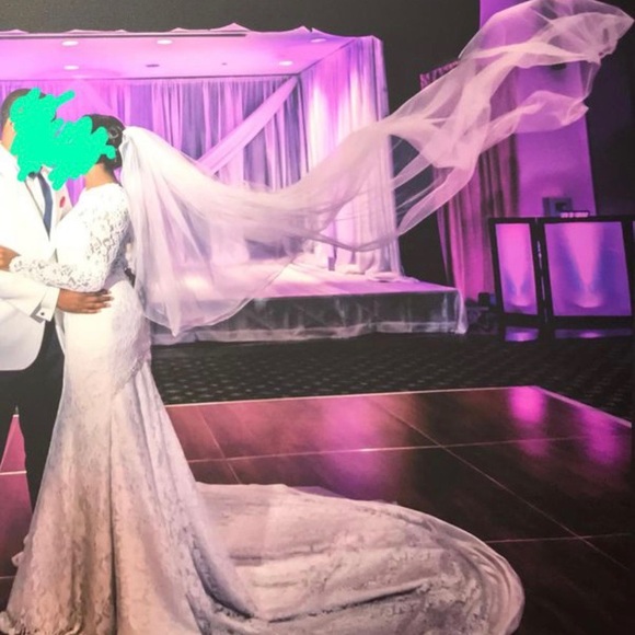 Vintage wedding Dress - Picture 3 of 3